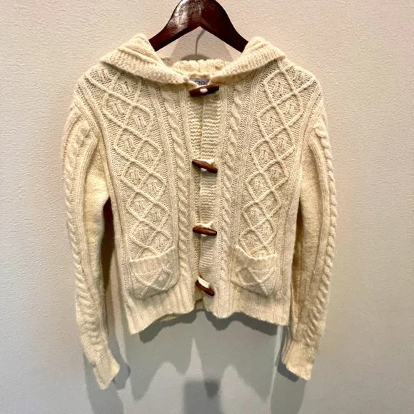 BDG Sweaters Bdg Bull Dog Size Lg Fisherman Cable Knit